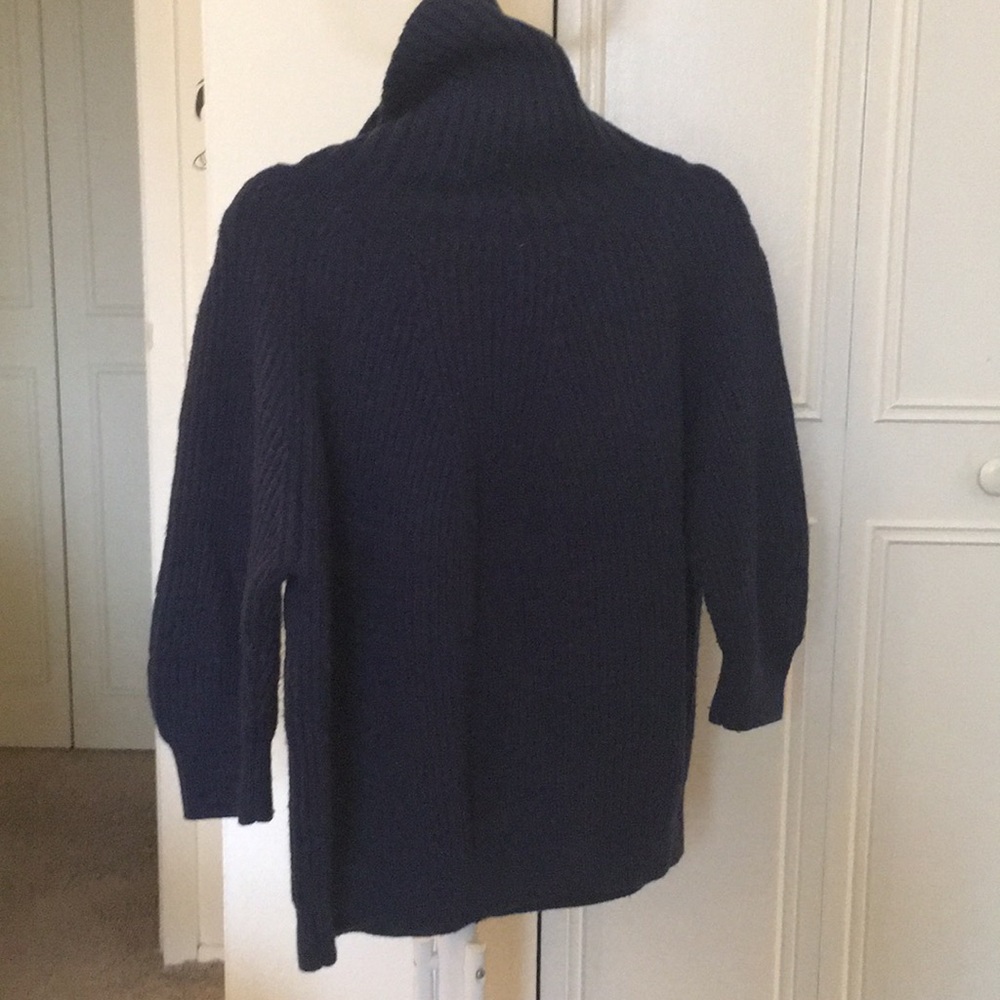 Navy 3/4 sleeves turtlenecks sweater